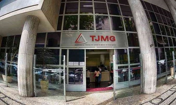 Homem é condenado a 20 anos de prisão por feminicídio em Bom Despacho