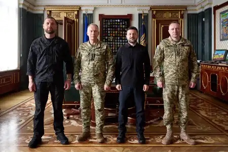 Zelensky troca comando do Exército da Ucrânia após crise no alto escalão militar
