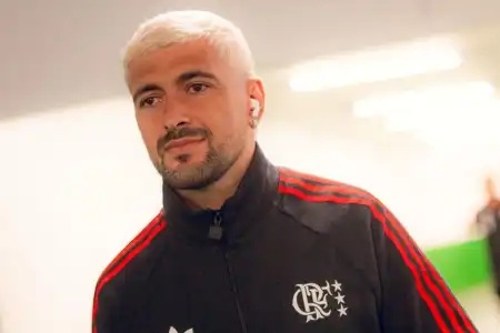 Leonardo Jardim detalha utilização de Arrascaeta na volta dele ao Flamengo