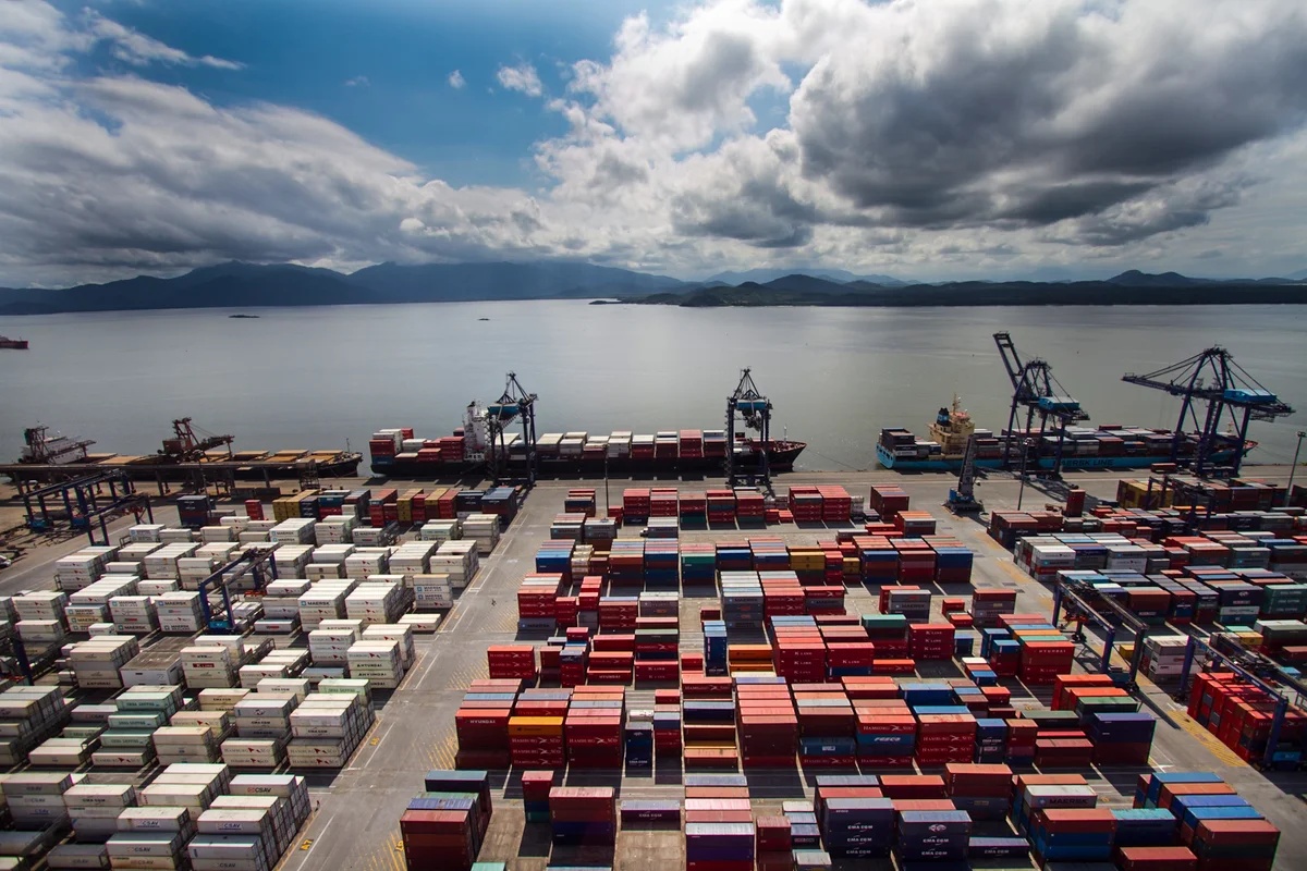Exportações brasileiras para o México caem 42,5% após imposição de tarifas, aponta CNI