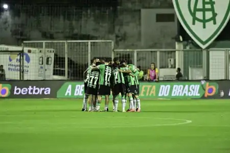 América Mineiro enfrenta nova preocupação com lesão de Felipe Amaral