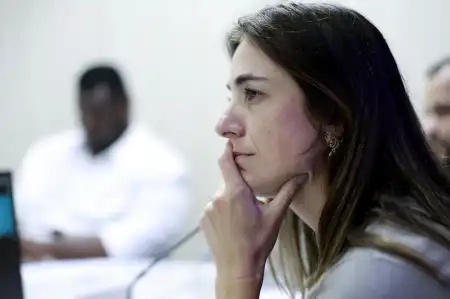 Fernanda Pereira Altoé é pré-candidata a deputada estadual pelo Novo, apesar de indicação como vice de Simões
