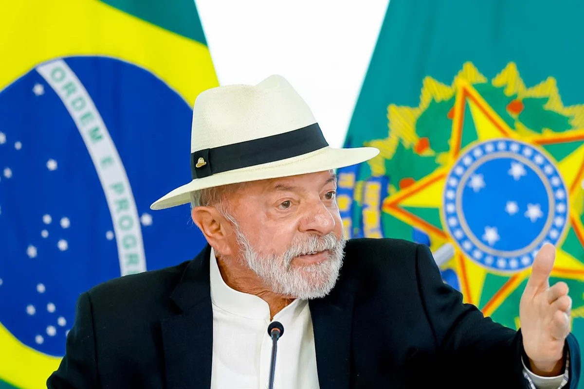 Brasil planeja retaliar tarifas dos EUA com aplicação da Lei de Reciprocidade