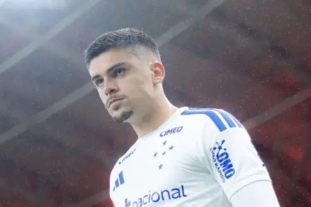 Médico avalia lesão de Gabriel Pec e estima tempo de recuperação