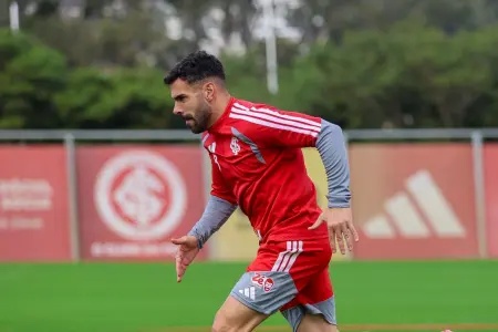 Internacional pode alterar a formação para confronto contra o Athletico-PR