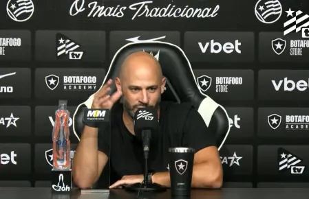 Botafogo: Franclim Carvalho critica a imprensa após fim da novela envolvendo Danilo e o Palmeiras