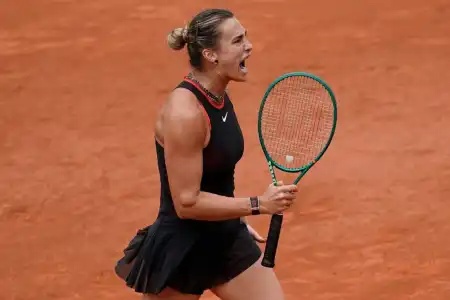 Aryna Sabalenka alcança marca expressiva e entra em top 10 da história do tênis