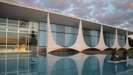 Tribunal de Contas da União inicia investigação sobre uso do Palácio da Alvorada em transmissão eleitoral