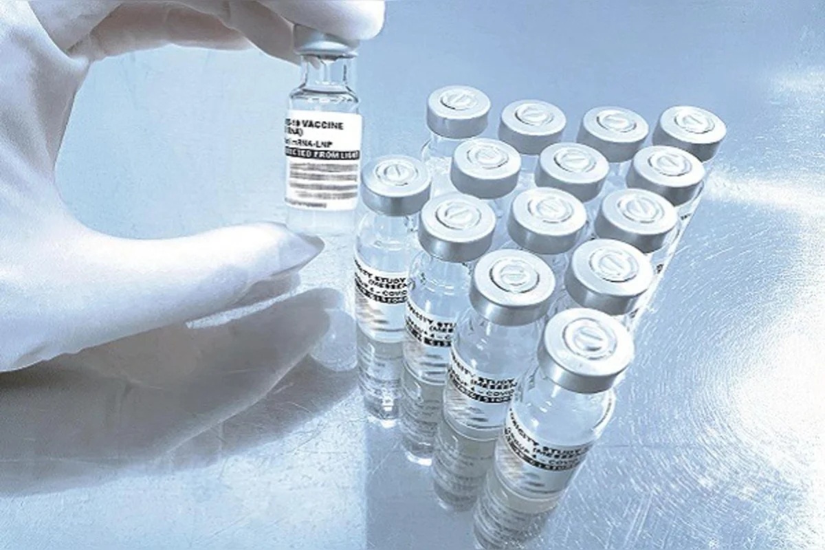 Fiocruz recebe autorização da Anvisa para iniciar testes clínicos de primeira vacina de RNA mensageiro desenvolvida no Brasil