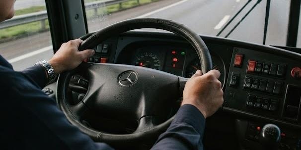 Motorista de ônibus de Machado é condenada a receber indenização por danos morais após dois acidentes no mesmo dia devido a falhas mecânicas na frota