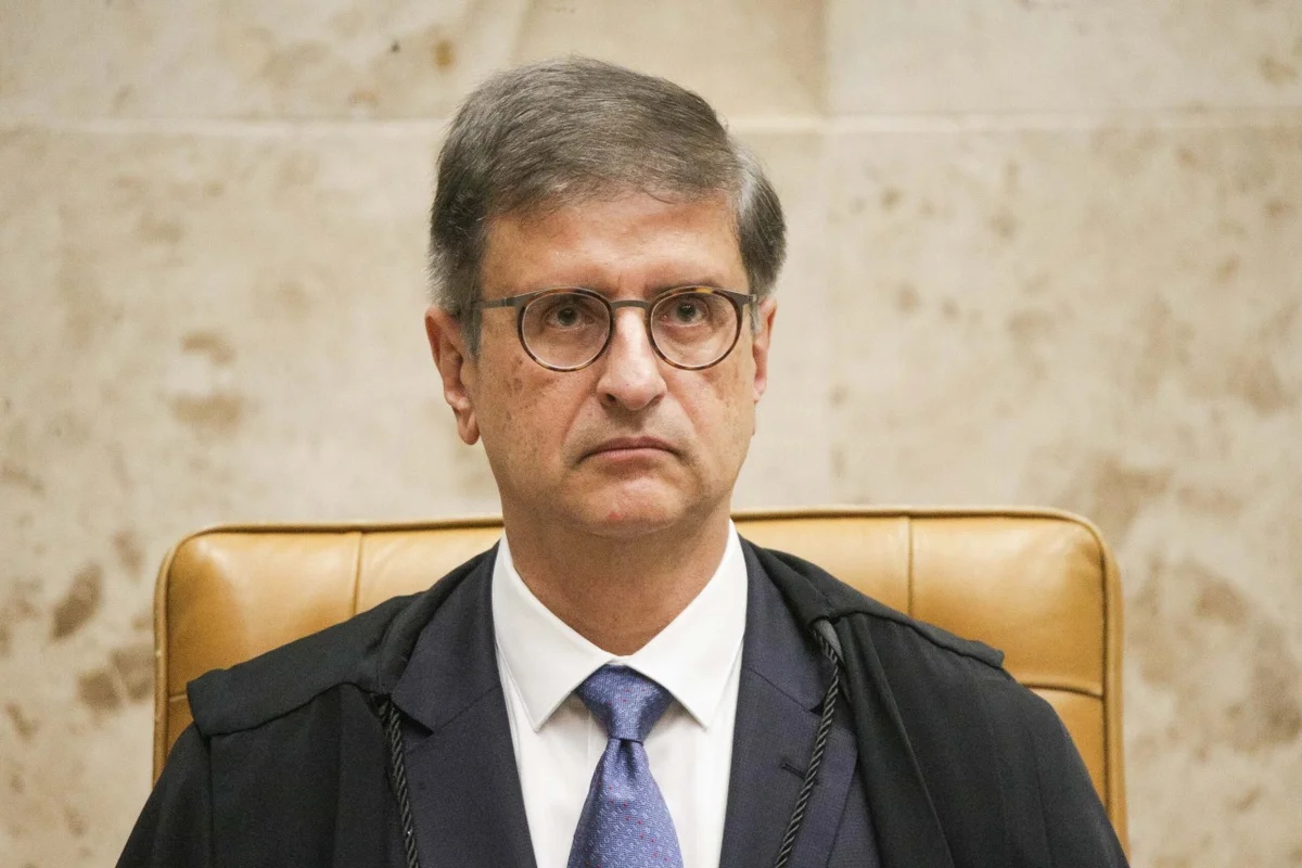 Procurador-Geral da República nega proximidade com banqueiro envolvido em investigações no STF