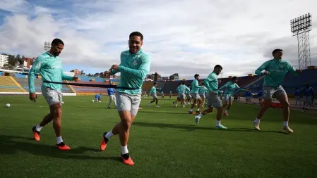 Palmeiras enfrenta LDU no Equador com vantagem mínima na disputa por vaga na semifinal da Libertadores