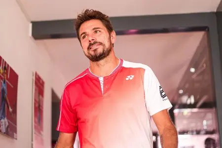 Stan Wawrinka se despede da Copa Davis durante disputa no Rio de Janeiro