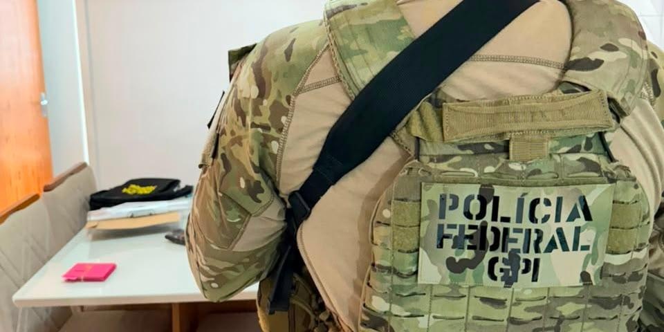 Operação de combate ao crime organizado em Juiz de Fora resulta na prisão de oito suspeitos e na apreensão de drogas e celulares