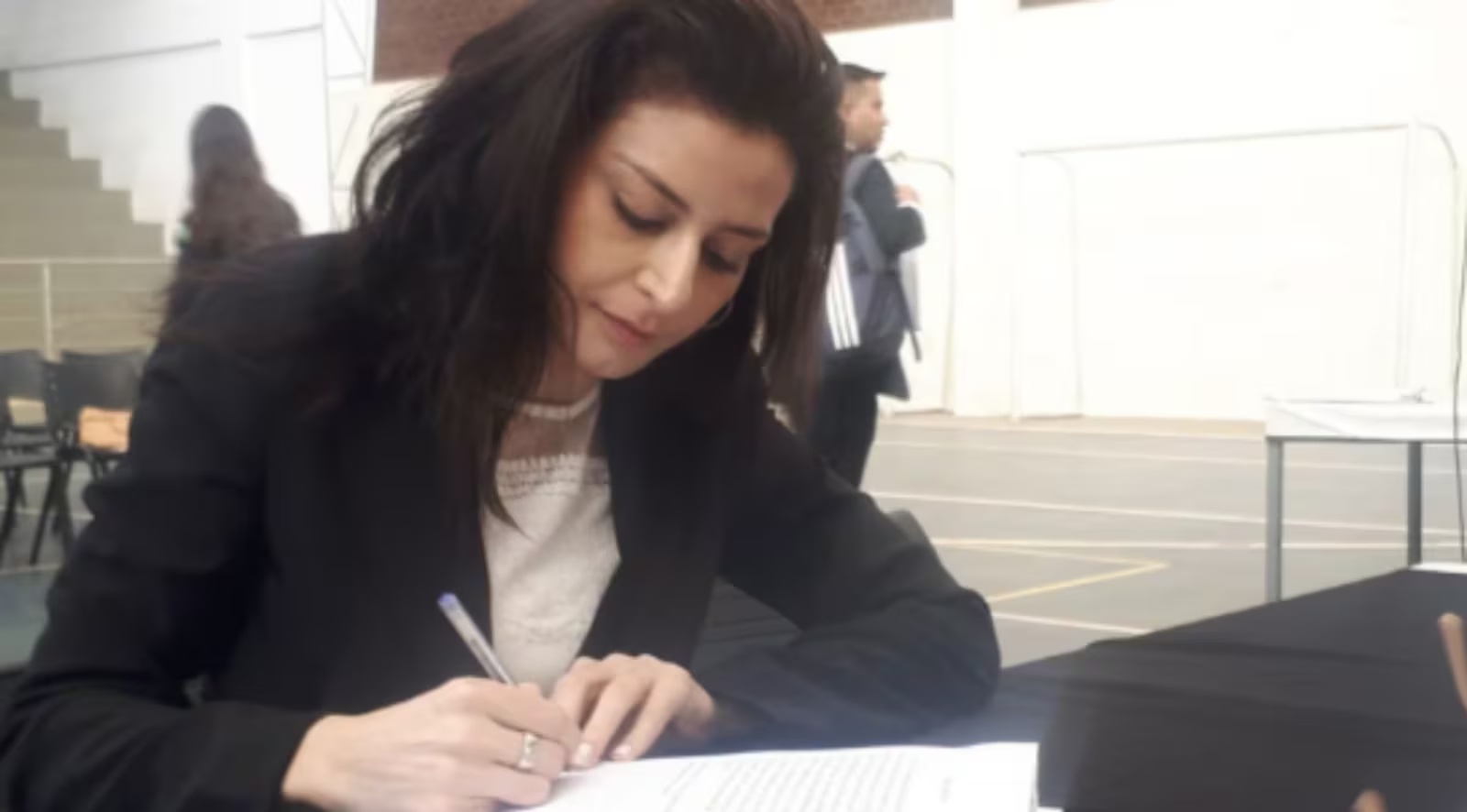 TJMG decide que delegada será levada a júri por tentativa de homicídio contra policiais durante negociação em Belo Horizonte