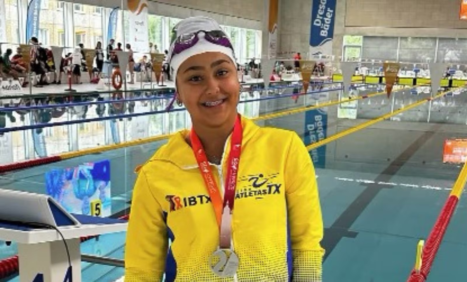 Nadadora mineira de 18 anos supera grave deficiência renal e se prepara para representar o Brasil nos Jogos Pan-Americanos de Atletas Transplantados