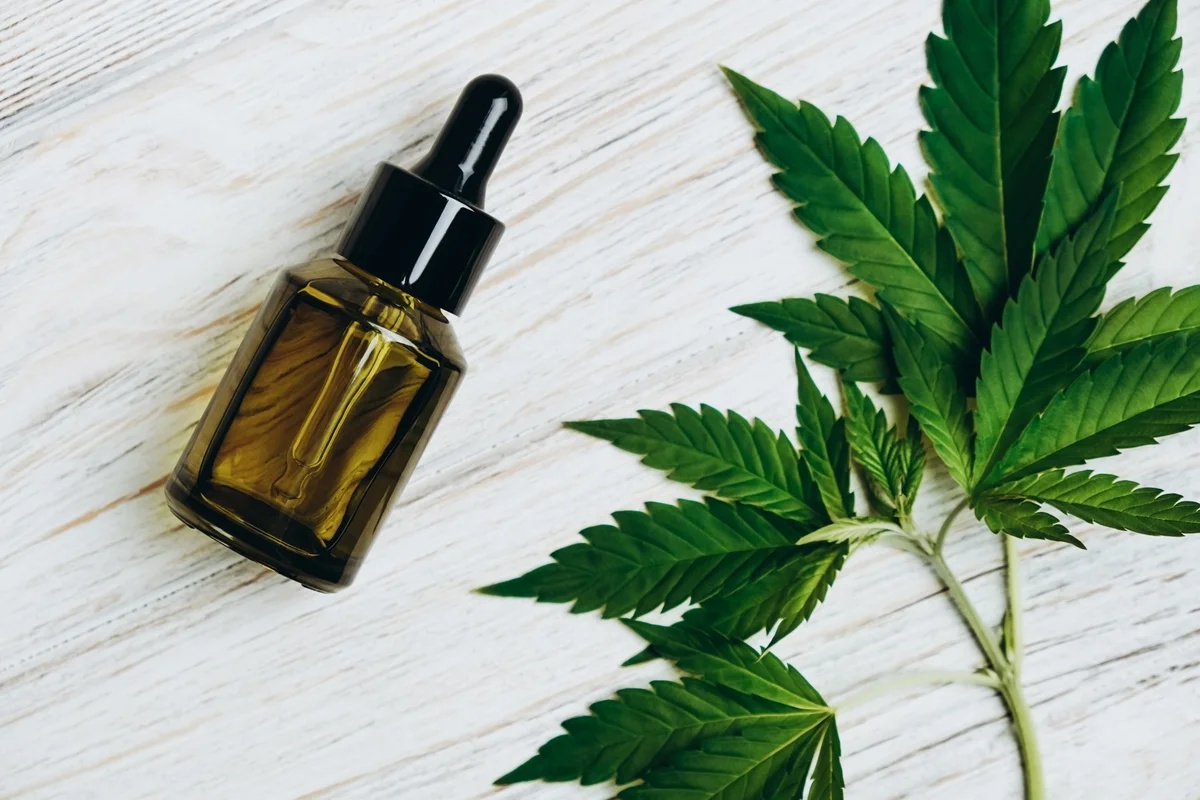 Estudos indicam que THC da Cannabis pode reduzir agressividade de células de câncer de mama