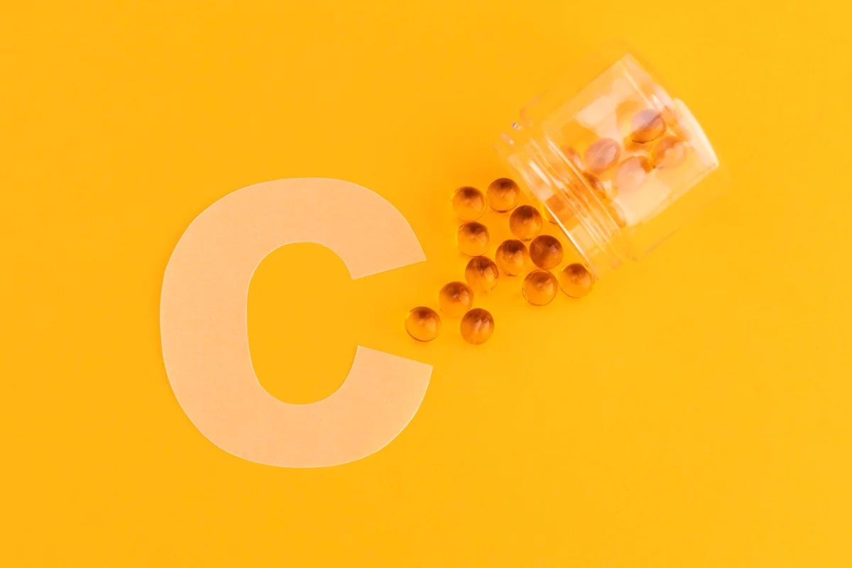 Estudo aponta potencial da vitamina C na prevenção de alterações sanguíneas que podem evoluir para leucemia