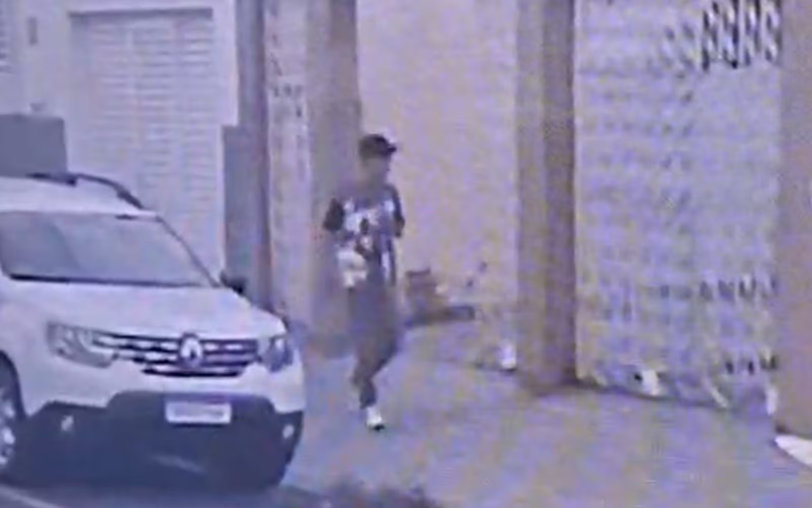 Homem invade residência durante entrega e tenta abusar de moradora na região central de Uberaba, Minas Gerais