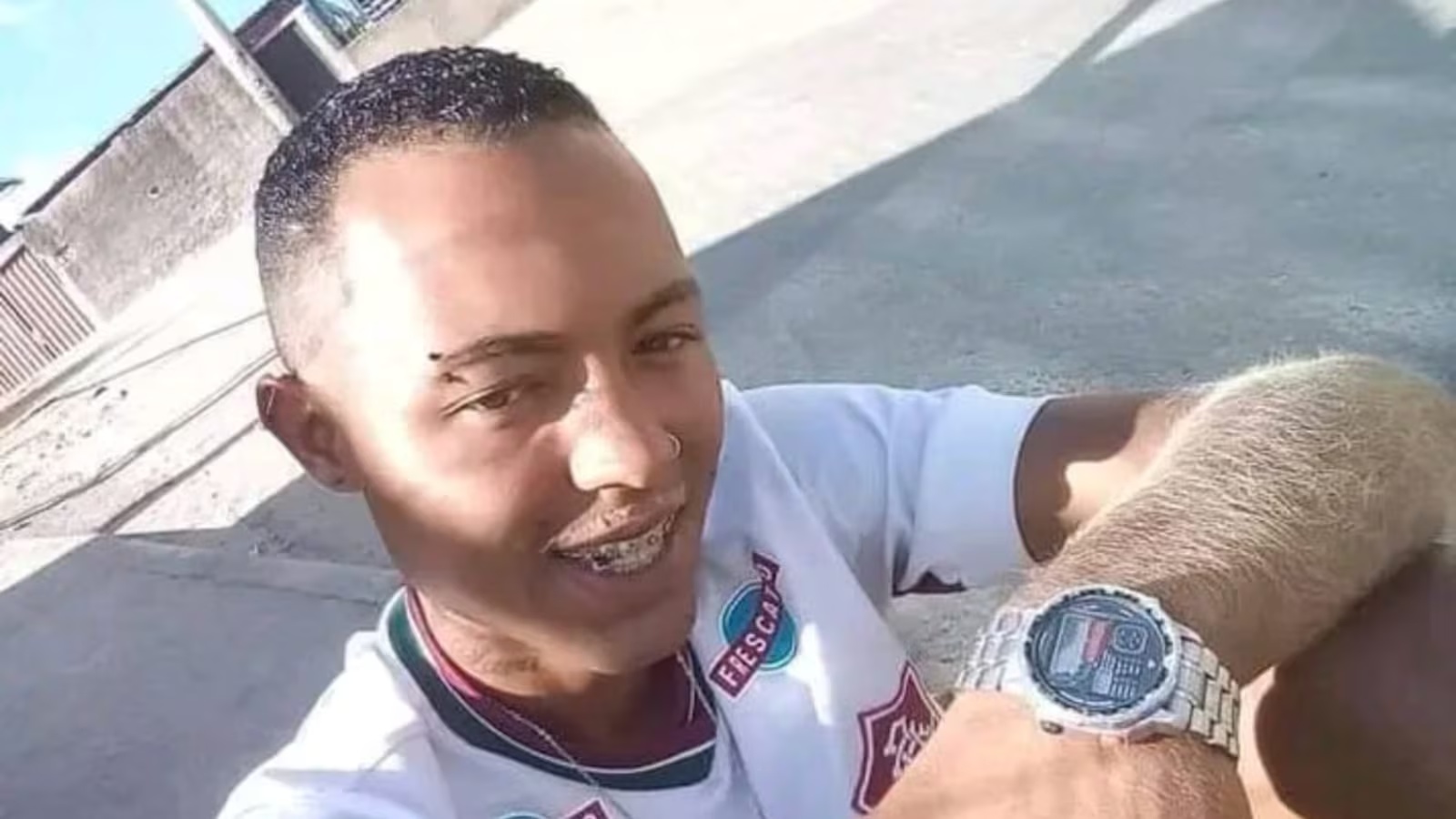 Homem é morto a facadas em Nova Lima e família suspeita de emboscada