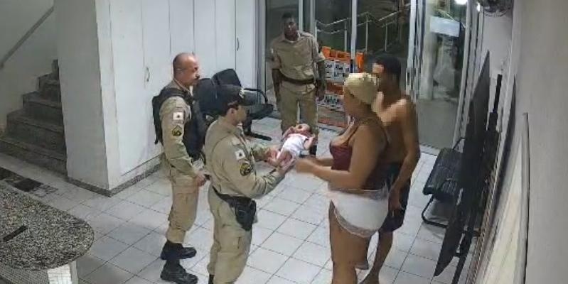 Polícia Militar de Santa Luzia realiza manobras de reanimação em bebê de um mês após obstrução das vias aéreas
