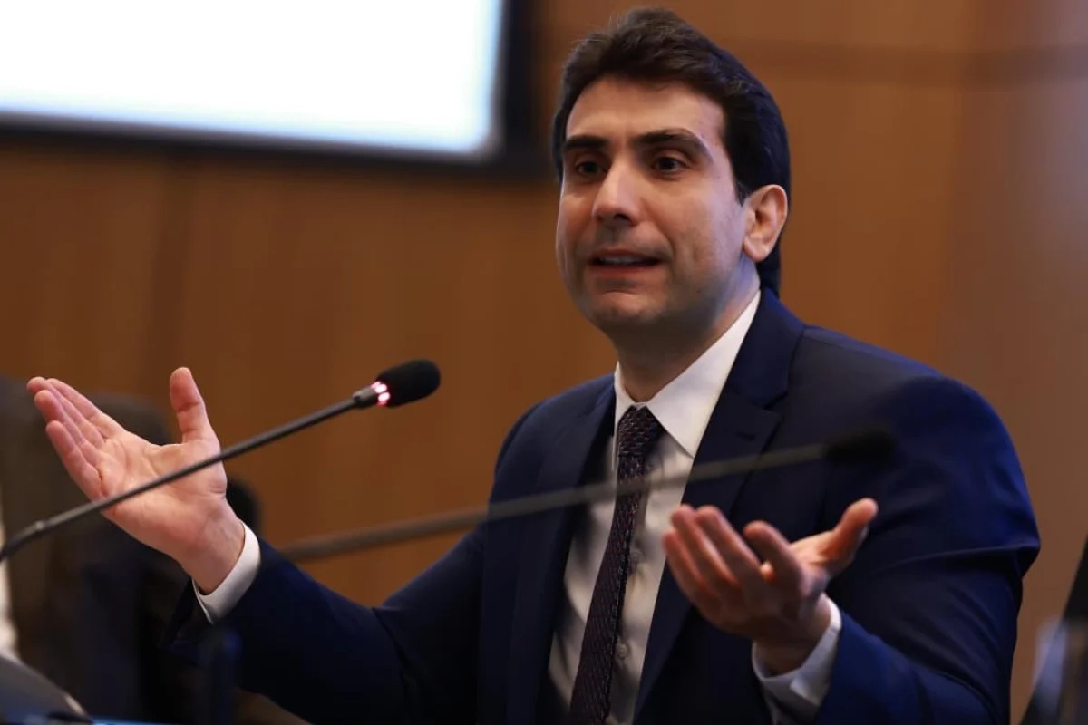 Banco Central reforça necessidade de medidas para evitar endividamento excessivo e crédito predatório