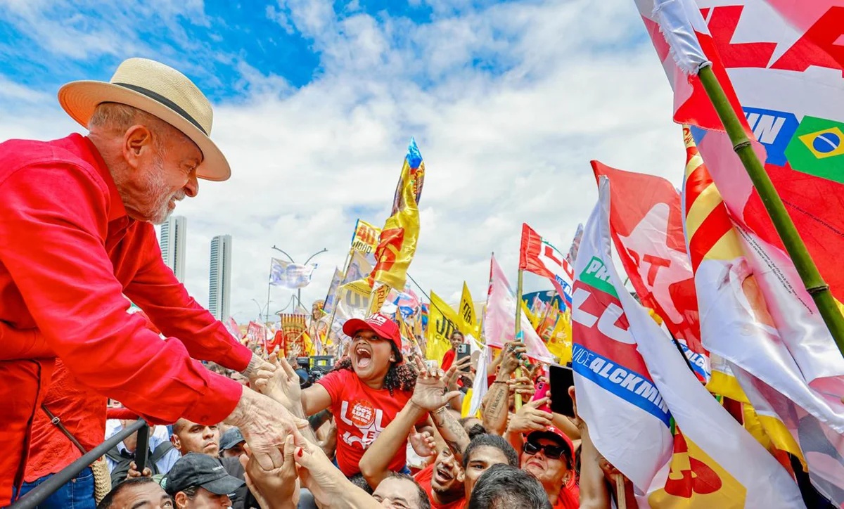 Lula intensifica ações de campanha na reta final do primeiro turno, com foco nas regiões Sudeste, Norte e Nordeste