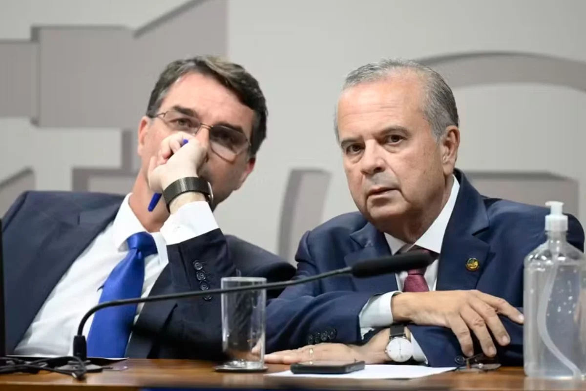 Campanha de Flávio Bolsonaro critica decisão do STF que favorece Lula em caso envolvendo Nossa Senhora Aparecida