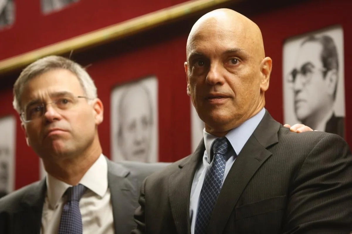 Crise no STF envolvendo Alexandre de Moraes e debates sobre impeachment dominam a agenda dos presidenciáveis