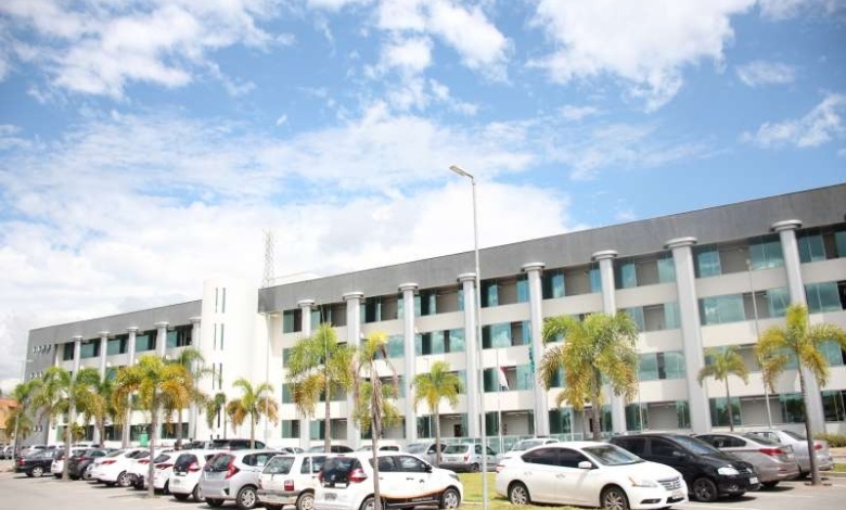 Prefeitura de Divinópolis conclui operação de limpeza e regulariza abastecimento de água no Centro Administrativo