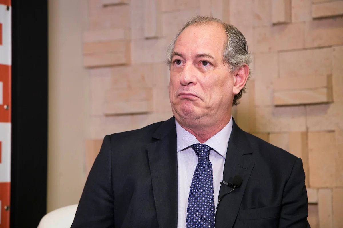Ciro Gomes revela que buscou ajuda psicológica após conflito com irmão Cid Gomes