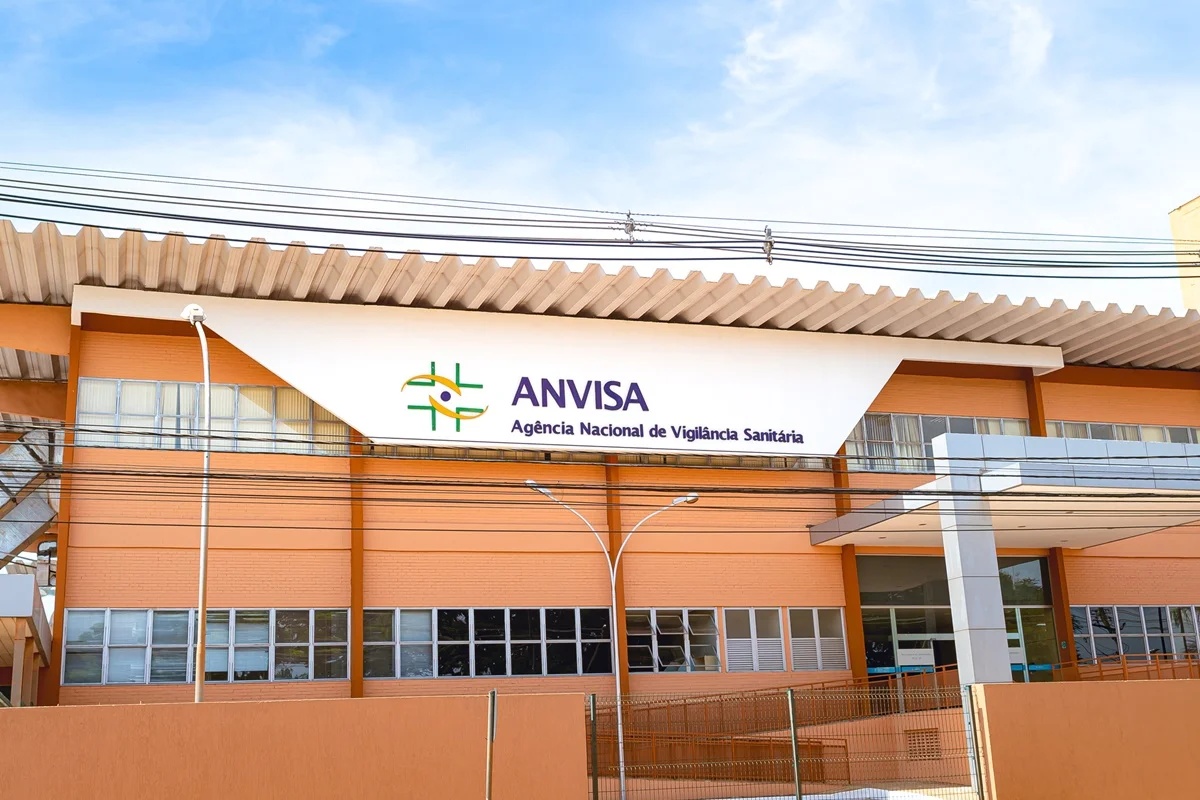 Anvisa suspende temporariamente produção de produtos de limpeza da Unilever em Vinhedo devido a irregularidades