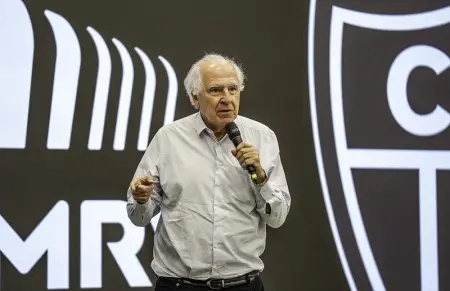 Atlético avança às semifinais da Copa do Brasil após vitória sobre o Cruzeiro e recebe elogios de investidor