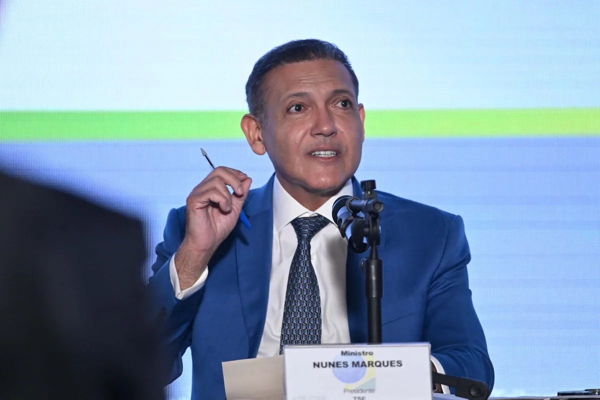 Nunes Marques afirma que votação transcorre dentro do esperado e prevê resultado por volta das 20h30