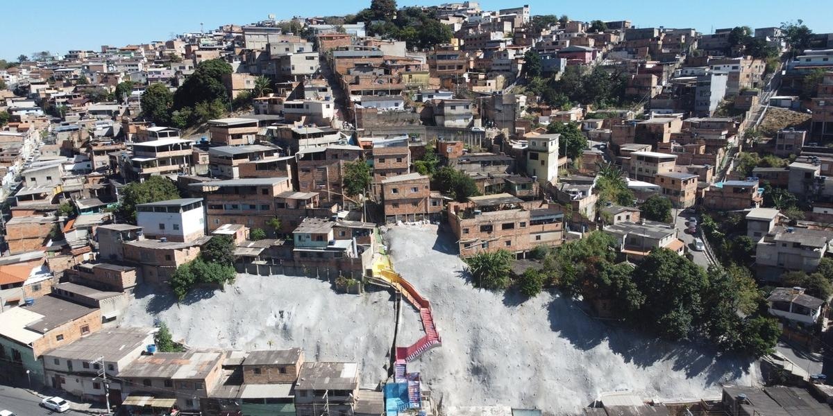Projeto Juventude em Movimento oferece capacitação profissional a mais de 300 jovens em Belo Horizonte