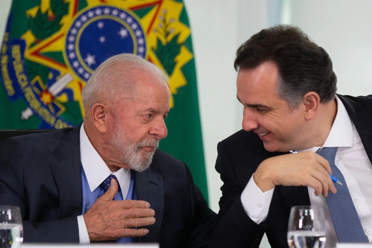 Conversas sobre possível indicação de Rodrigo Pacheco ao STF ganham força, dizem aliados