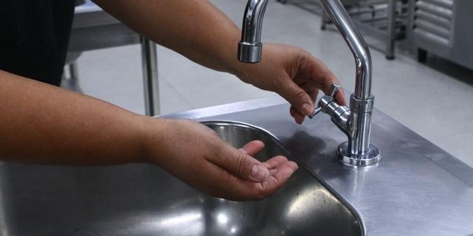 Manutenção emergencial pode interromper abastecimento de água em 13 bairros da região Norte de BH