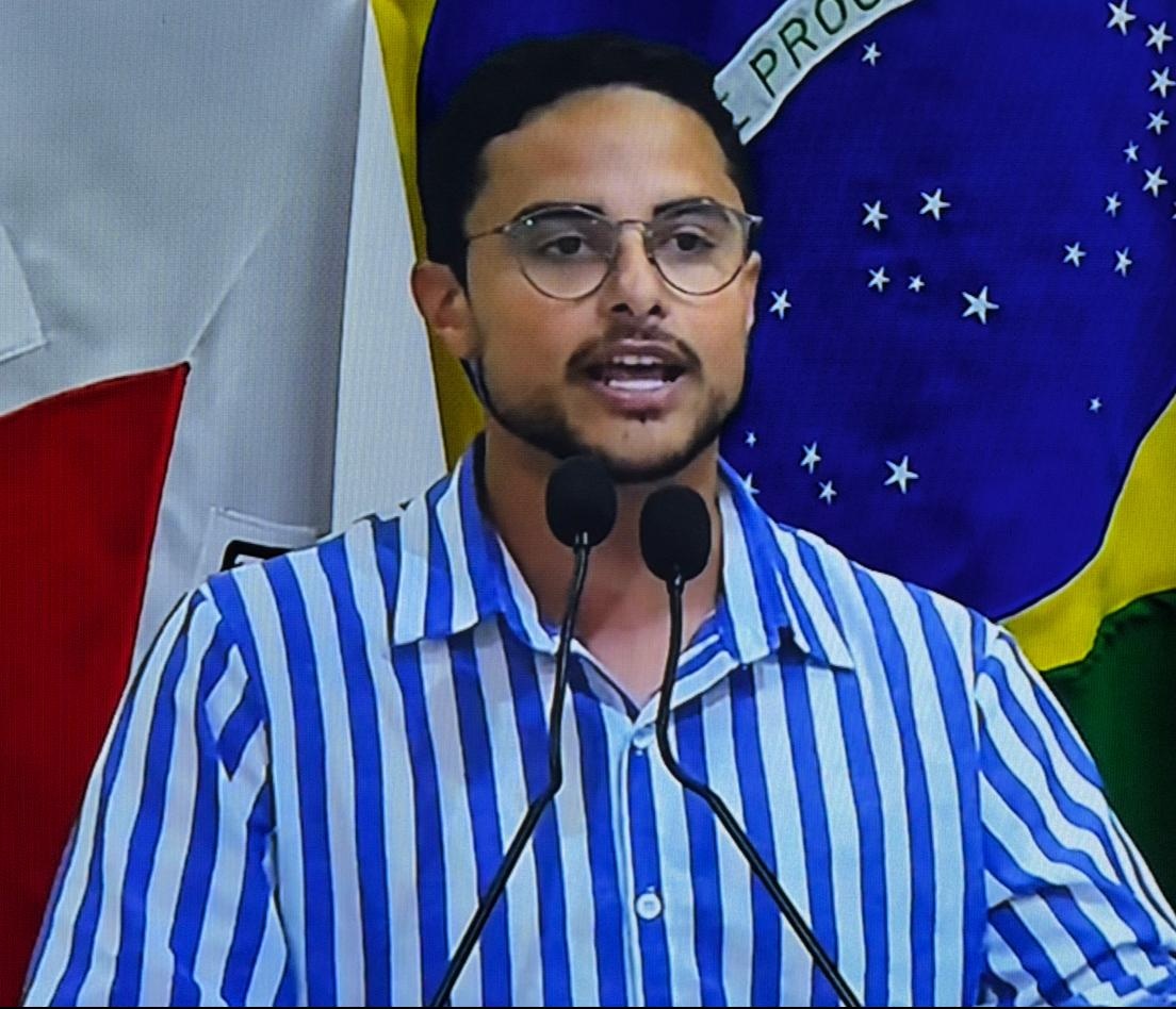 Vereador Vitor Costa ironiza autoproclamação política e se declara governador eleito de Minas