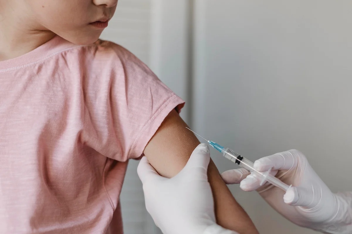 Vacinação contra meningite alcança 67,1% dos adolescentes de 11 a 14 anos
