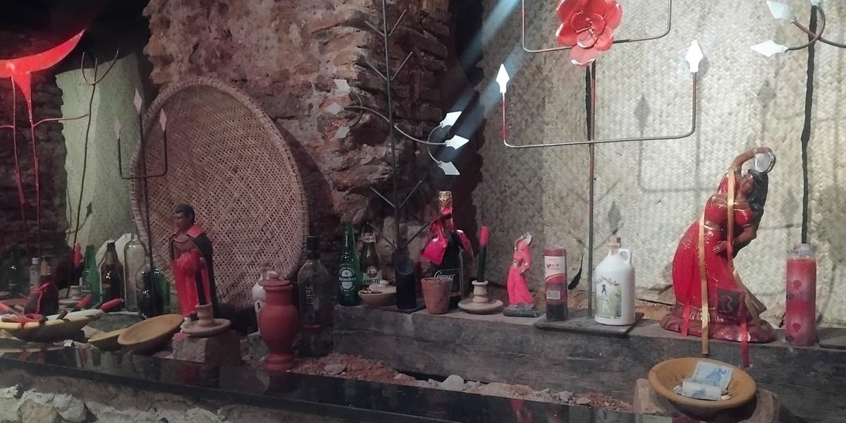 Caminhada para Exu reúne religiões de matriz africana no Centro de Belo Horizonte neste sábado