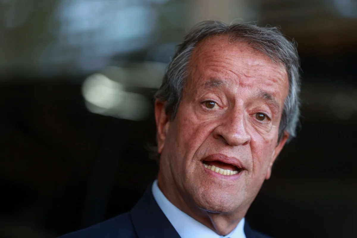 Valdemar Costa Neto afirma que Bolsonaro pode ser candidato forte à Presidência em 2030