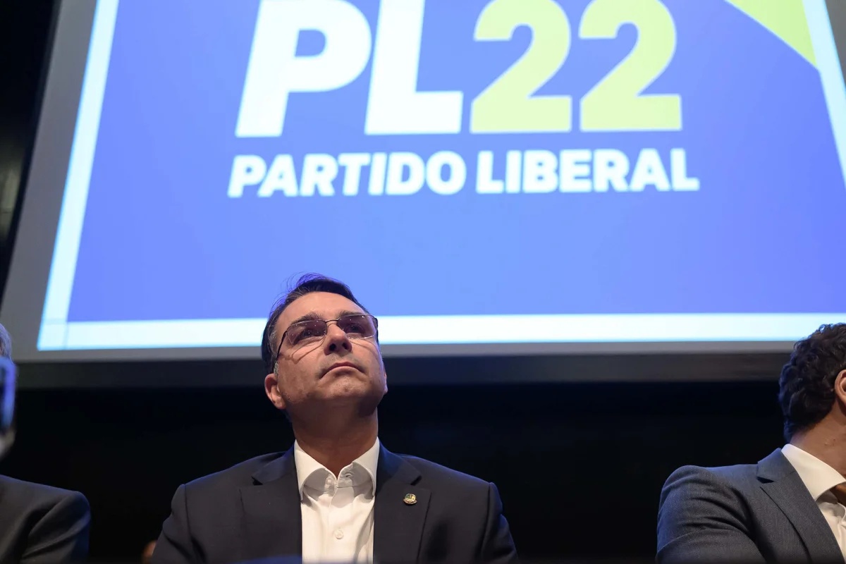 Partido Liberal conquista maior número de candidaturas e lidera em Câmara, Senado e governos estaduais nas eleições de 2024