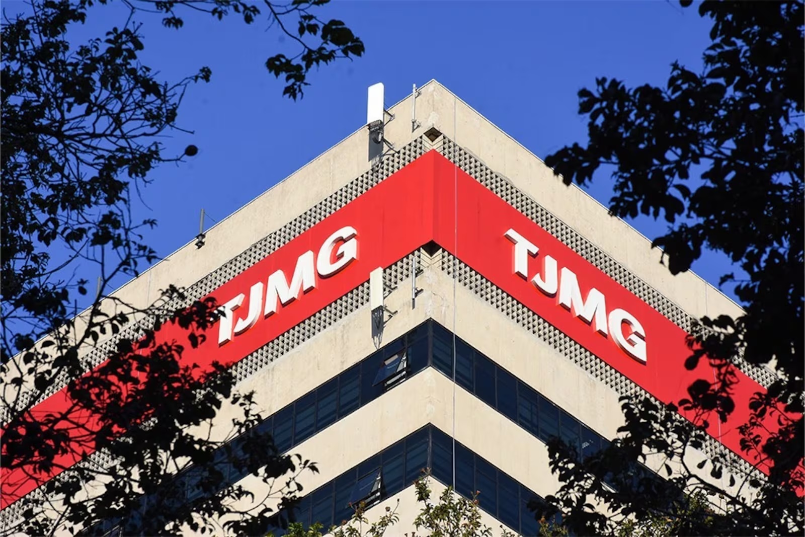 TJMG condena Copasa por responsabilidade em crimes sexuais praticados por ex-funcionário contra menores em Minas Gerais