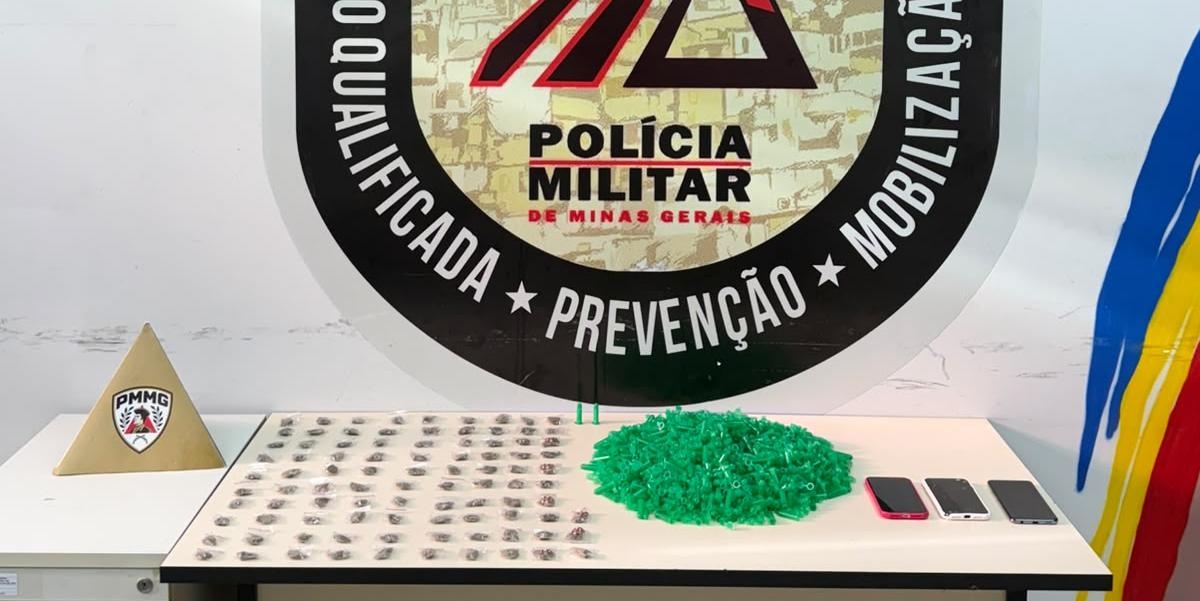 Operação conjunta das polícias na Grande BH resulta na prisão de dois suspeitos e na apreensão de drogas e materiais para tráfico