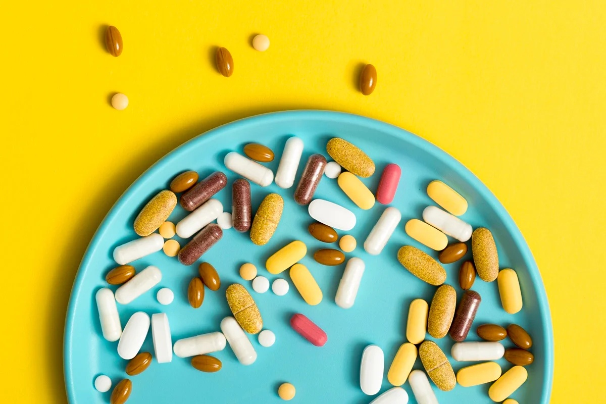 Uso de suplementos alimentares não é indicado para pessoas saudáveis sem necessidade clínica