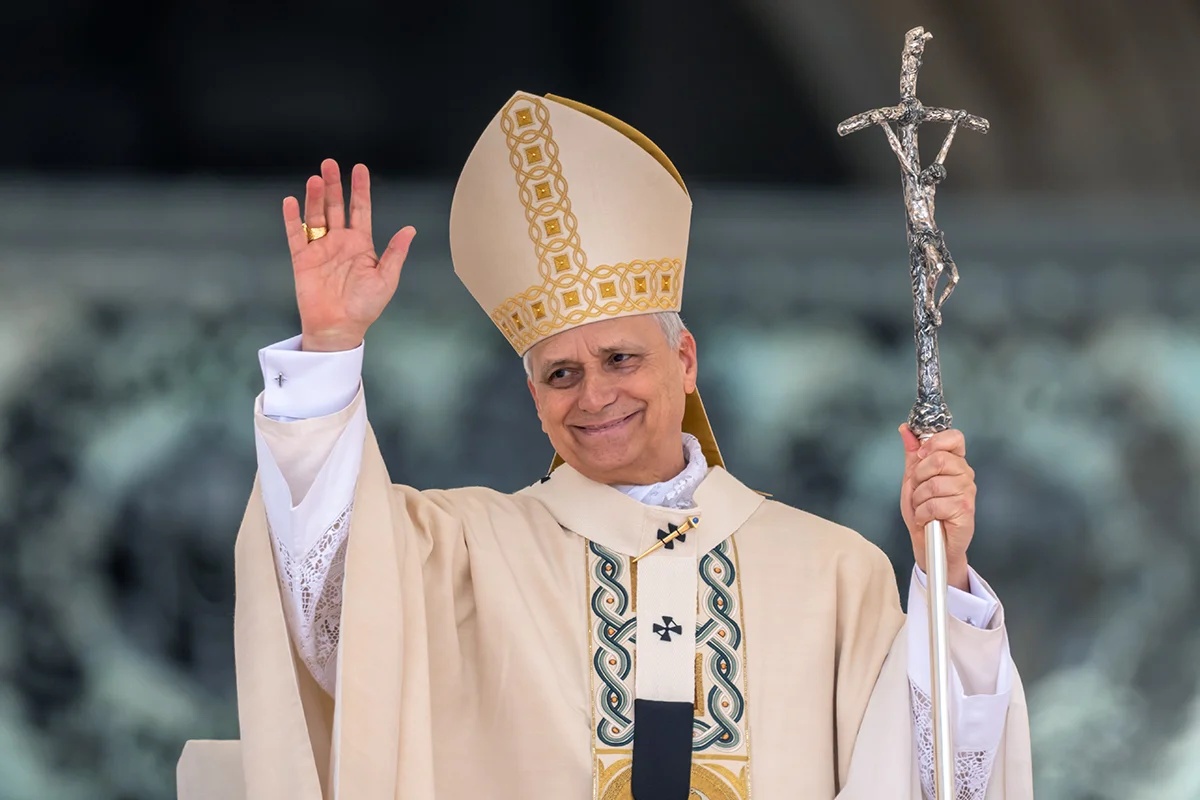 Papa Leão XIV anuncia cirurgia para remoção de nódulo pulmonar detectado em exame de rotina
