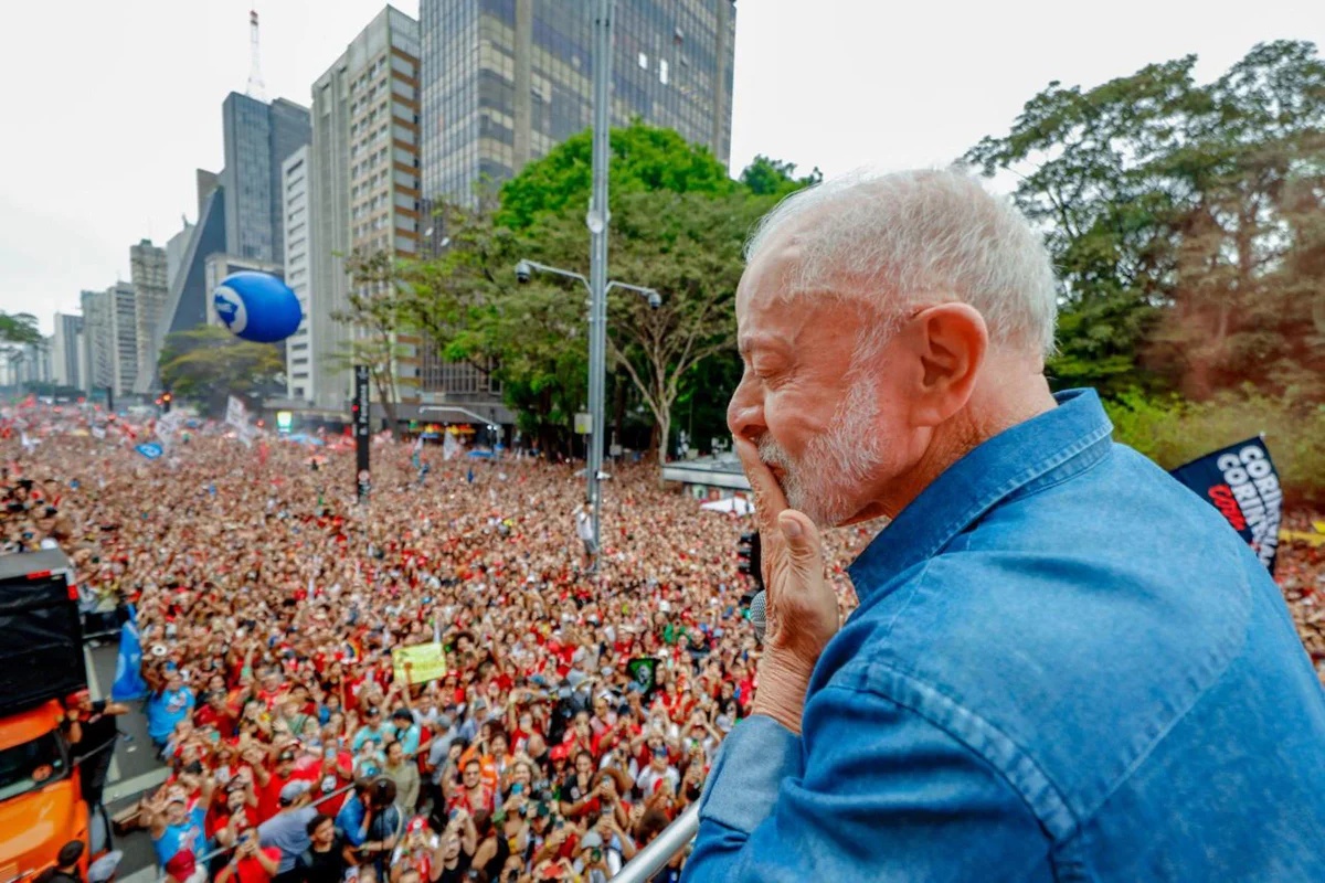 Mobilizações pró-Lula ocorrem em diversas regiões do país neste domingo (11/10)