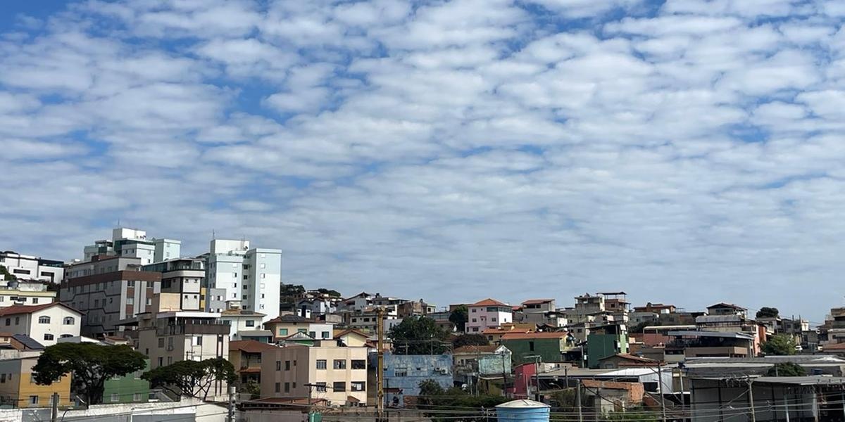 Belo Horizonte pode atingir 33°C no feriado de Nossa Senhora Aparecida com previsão de chuva, raios e ventania