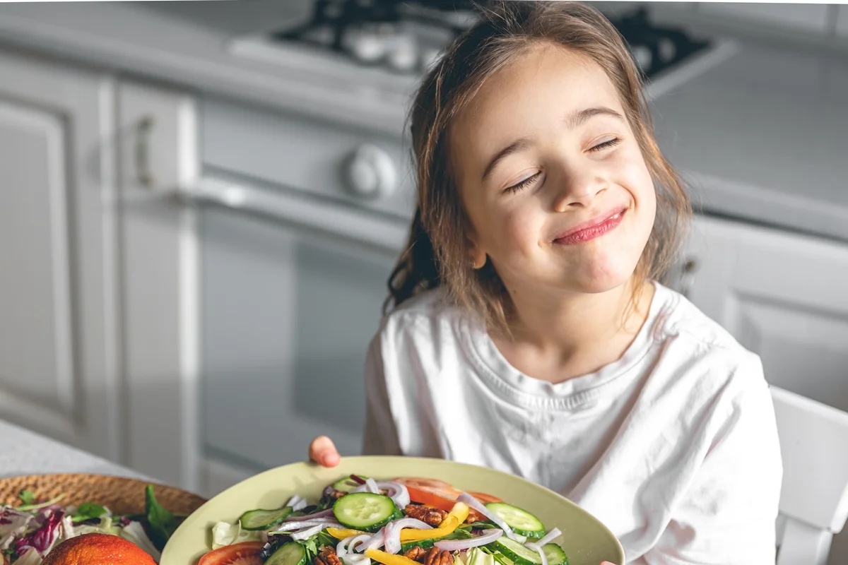 Nutrientes essenciais na alimentação infantil contribuem para o desenvolvimento cerebral