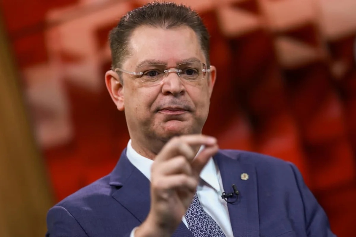 Líder do PL solicita à PGR proteção de testemunhas para Roberta Luchsinger após declarações polêmicas